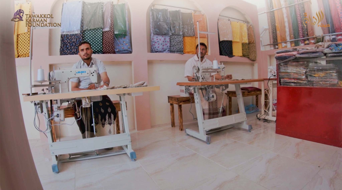 مؤسسة توكل كرمان تنشئ معملاً للخياطة في محافظة المهرة