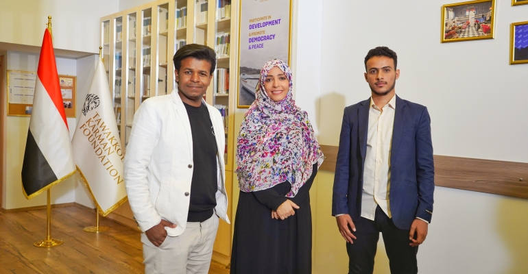 Tavakkol Karman Vakfı, Yemenli Kur’an Kârileri İbrahim el-Cundi ve Bilal el-Ağberi’yi Ödüllendirdi