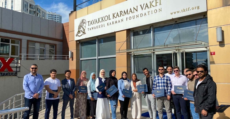 Tavakkol Karman Vakfı “Etki” Programına Katılanlarla Bir Dizi Toplantı Gerçekleştirdi